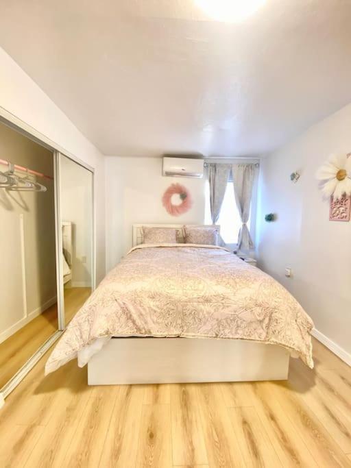 רוזמיד Pink Cozy House 2 Bedrooms מראה חיצוני תמונה